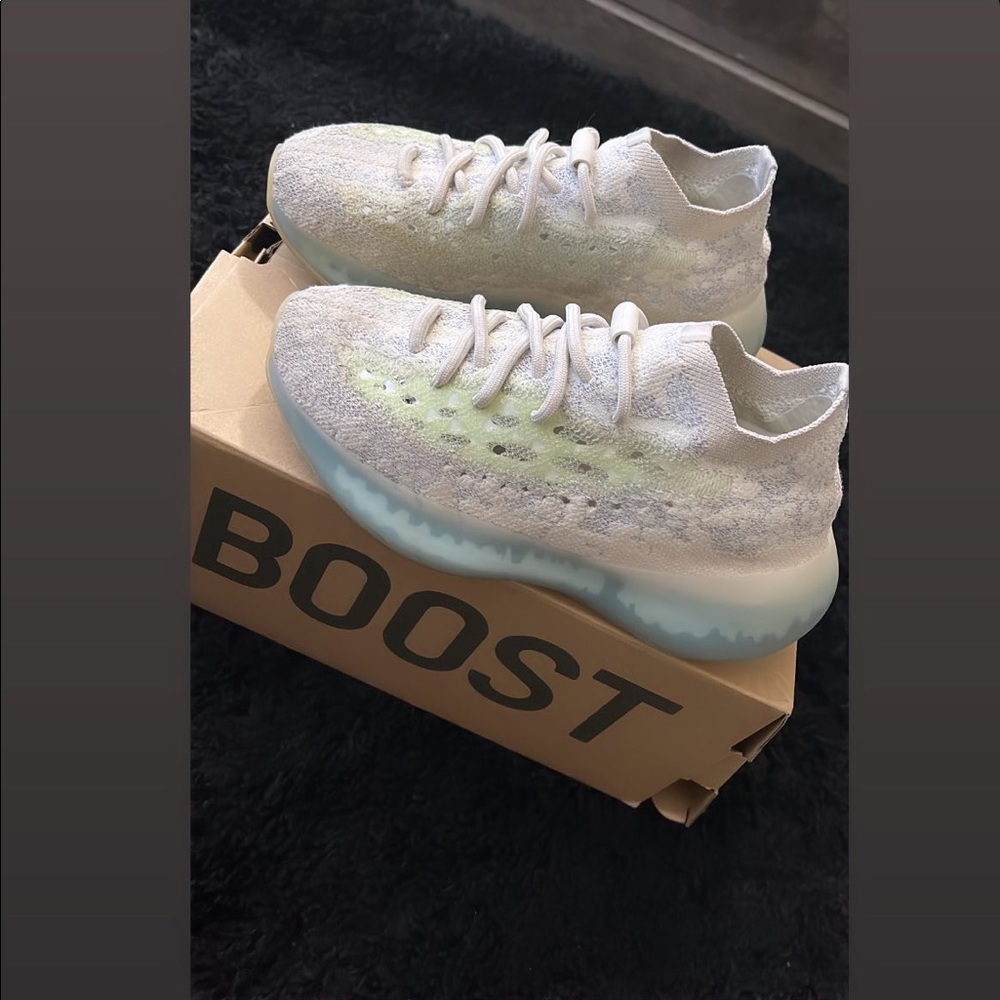 4.5 Yeezy boys.